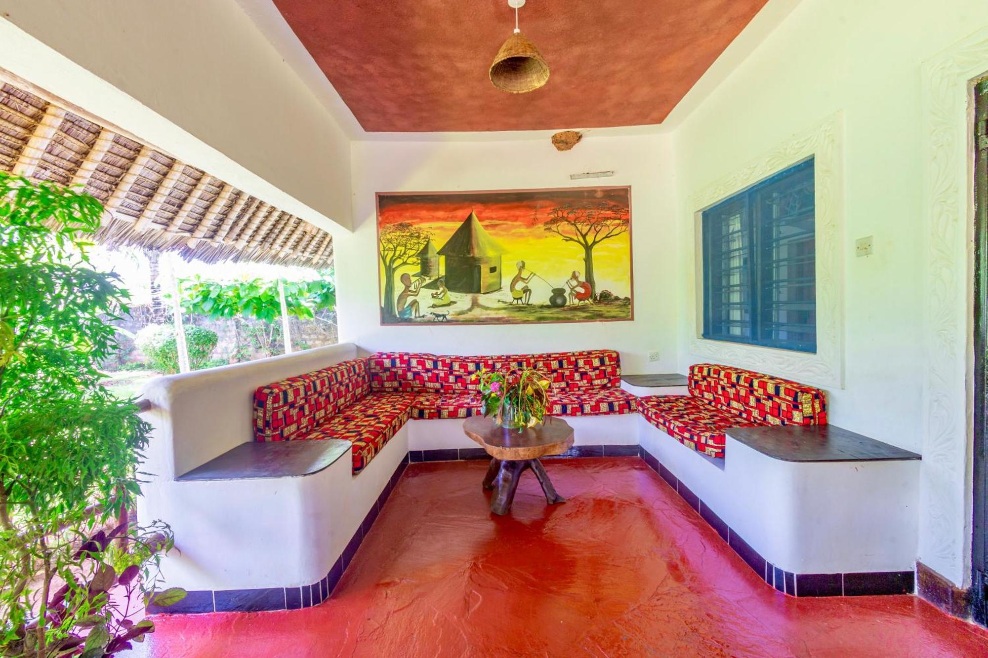 Villas Dora And Holly Diani Beach Bagian luar foto