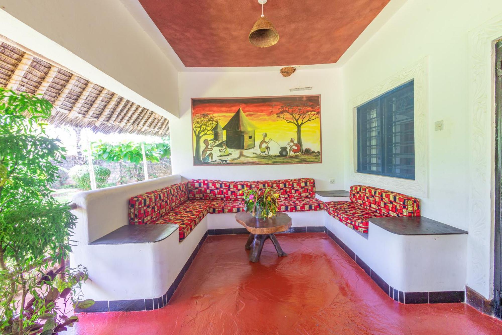 Villas Dora And Holly Diani Beach Bagian luar foto