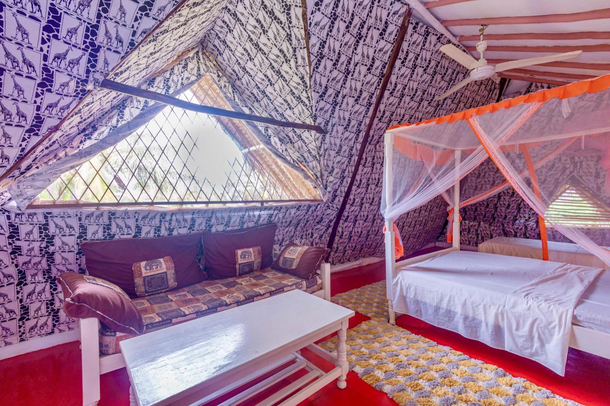 Villas Dora And Holly Diani Beach Bagian luar foto